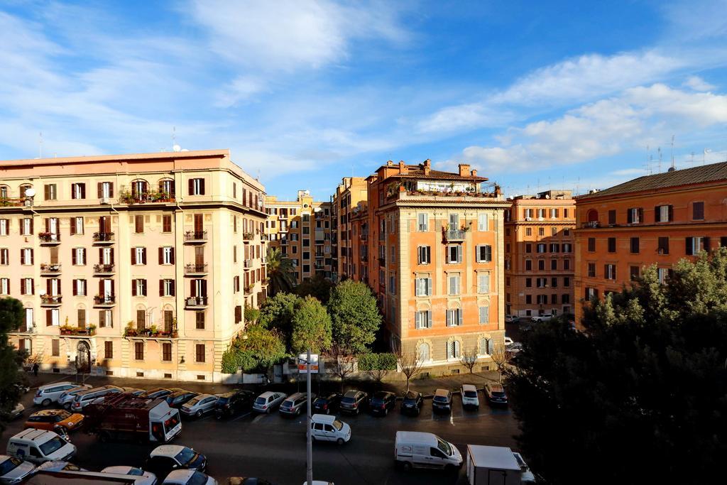 Piazza Capponi Apartment *